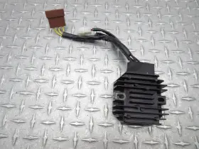 Jy402000-42443 Bajaj 2023 23-24 Ktm Rc390 390 Duke Regulator Rectifier Voltage Works Jy402000-42443 Bajaj 2023 23-24 Ktm Rc390 390 Duke Regulator Rectifier Voltage Works
