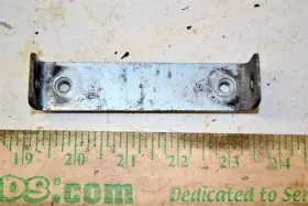 74565-97ya Buell Cyclone M2 Electrical Rectifier Voltage Mount Bracket 1997-1999