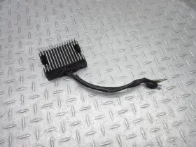 Tm-y0302.f Buell 2000 99-02 Cyclone M2 Rectifier Voltage Regulator Charge Control