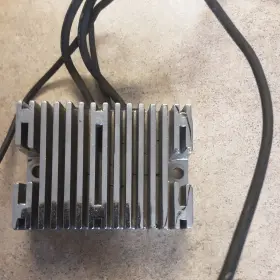 Cc266051 Drag Specialties 266055 Voltage Regulator 12volt 2 Pin Harley Fxr Flht Custom Chrome Cc266051 Drag Specialties 266055 Voltage Regulator 12volt 2 Pin Harley Fxr Flht Custom Chrome