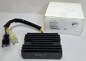 54040131a Ducati New Genuine 748 750 888 900 916 2 Phase Regulator Rectifier Oem