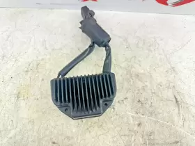 74531-04 Harley-davidson 2005 Dyna Oem Hd Voltage Regulator #2