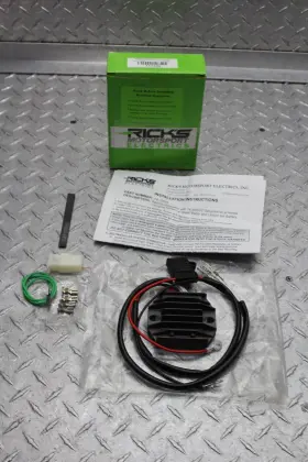 Cb360-160cc Honda 14-135h 1964-1977 New Rectifier Voltage Regulator Cb360-160cc Honda 14-135h 1964-1977 New Rectifier Voltage Regulator