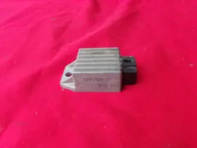 31600-gn2-003 Honda Elite 80 Ch80 Rectifier Regulator 1987 1988 Oem Nice #3