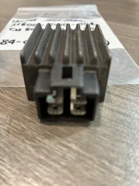 Honda 31600-gwo-004 Ct70 / Ch80 Rectifier/regulator No2 84-07 Oe Used P/n