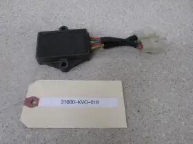 31600-kv0-018 Honda 88-90 Vtr250 Vtr 250 Interceptor Voltage Regulator Rectifier