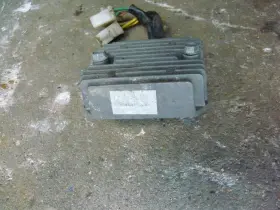 31600-mb3-670 Honda 1985 Vf700 F Interceptor Oem Voltage Regulator Rectifier #2 31600-mb3-670 Honda 1985 Vf700 F Interceptor Oem Voltage Regulator Rectifier #2