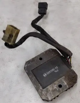 31600-my0-771 Honda 1988-2007 Vt Vlx 600 Voltage Regulator Rectifier Oem #3 31600-my0-771 Honda 1988-2007 Vt Vlx 600 Voltage Regulator Rectifier Oem #3