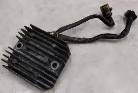 31600-my0-771 Honda 1988-2007 Vt Vlx 600 Voltage Regulator Rectifier Oem 31600-my0-771 Honda 1988-2007 Vt Vlx 600 Voltage Regulator Rectifier Oem