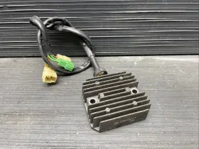 346468-6754 Honda 2001 Shadow Spirit 1100 Regulator Rectifier Oem #61825