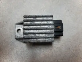 5309216 Honda 1985-2007 Ch80 Rectifier / Voltage Regulator #2 5309216 Honda 1985-2007 Ch80 Rectifier / Voltage Regulator #2