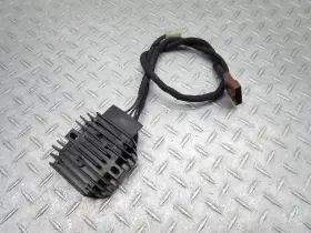 Ju402001-10222 Husqvarna 2023 22-23 Vitpilen 401 Oem Rectifier Voltage Regulator Charge Control