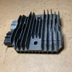 21066-0730 Kawasaki 2017 13-18 Ninja Zx6r Zx636 Voltage Regulator Rectifier Oem #w01 #2