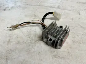 Rs2152 Kawasaki 1982 Kl250a Voltage Regulator Rectifier Rs 2152 Oem #3