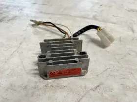 Rs2152 Kawasaki 1982 Kl250a Voltage Regulator Rectifier Rs 2152 Oem