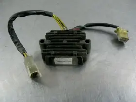 Sh236-12 Kawasaki Sh23612 Honda Oem Voltage Regulator Rectifier Factory Reg/rec 0.3