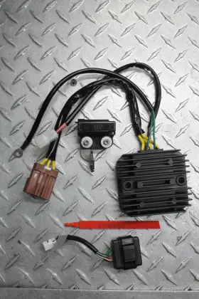 2196902 Ktm 2015 1190r Rc8r Rectifier Voltage Regulator/tip Over Sensor/fuse Sensor