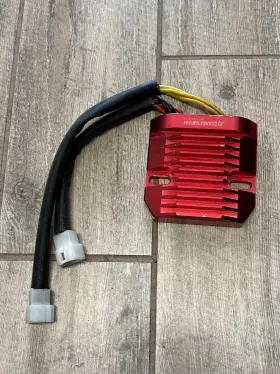 Rmstator Rms022-106230 M-011 Aluminum Red Regulator For 2003-06 Ducati 999 R Superbike