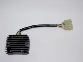 Shindengen Oem-yamaha 12ra0-sh233 Xj 550 650 750 900 Seca Xj700 Maxim Fj600 Voltage Regulator Rectifier