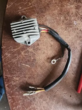 Rs-2142 Suzuki 1982 Gs450l Voltage Regulator Rs-2142 Suzuki 1982 Gs450l Voltage Regulator