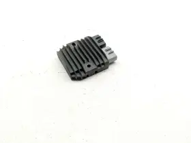 Fh009a Triumph 04-09 Rocket 3 Iii Voltage Regulator Rectifier #2