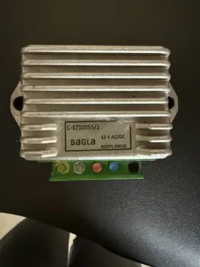 Vespa Original Oe C-3710555/1 5-pin Voltage Regulator Rectifier Cosa 125 200 Px 150 Lml Stella