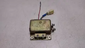 1107-58 Yamaha 1974 Rd200 Voltage Regulator Rd 200 #624.10-11