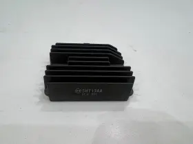 1wdh196000 Yamaha Genuine Mt03 / Yzf R3 Voltage Regulator Rectifier 2015 To 2023