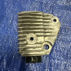 3dm-81960-01-00 Yamaha 3dm-81960-00-00 Oem Voltage Regulator V Star Virago Xv 250 1996-2024
