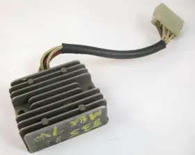 4h7-501.l3 Yamaha 750 Factory Voltage Regulator Rectifier Oem