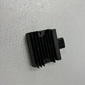 Bn6-81960-00-00 Yamaha 17-20 Yzf R6 Rectifier Voltage Regulator #2886 Bn6-81960-00-00 Yamaha 17-20 Yzf R6 Rectifier Voltage Regulator #2886