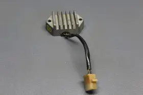 Triz-17 Yamaha 1975 Xs500 Rectifier Voltage Regulator #20