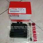 Genuine New Yamaha YZFR3 YZFR25 MT25 MT03 Rectifier& Regulator Assy 1WD-H1960-00. Fixed Price $85.00.